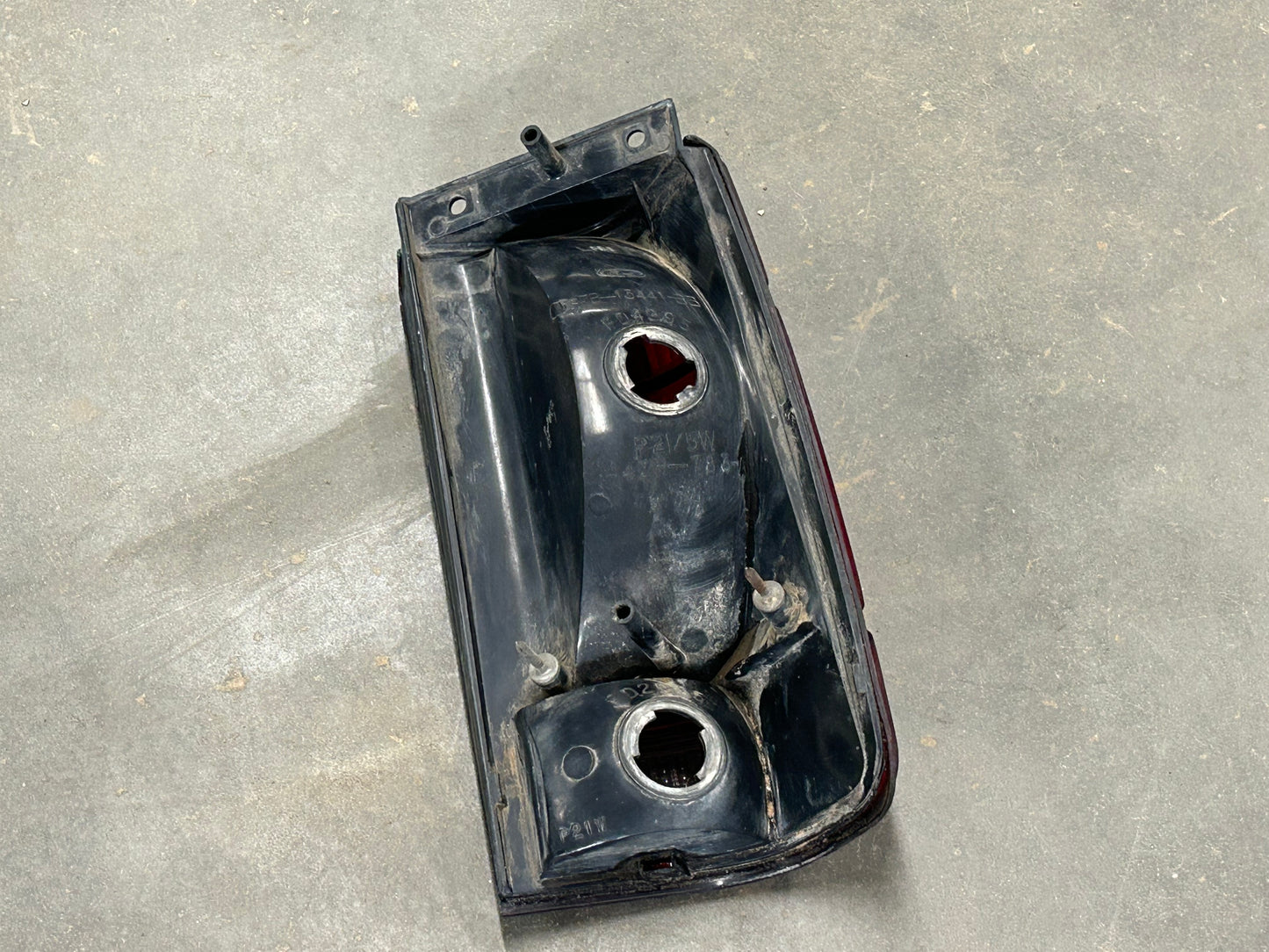 91-94 Explorer Tail Light - Driver