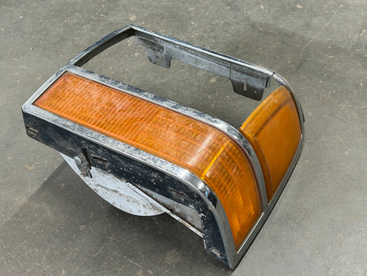 91-94 Explorer/89-92 Ranger Headlight Trim/Lights - Driver