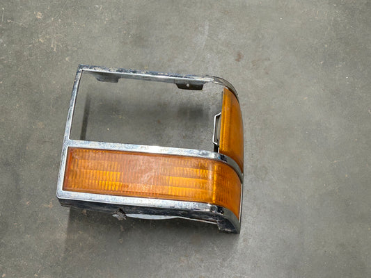 91-94 Explorer/89-92 Ranger Headlight Trim/Lights Passenger